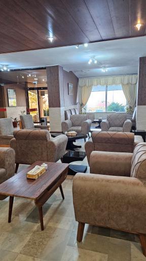 عکس هتل نمونه جهانگردی انزلی