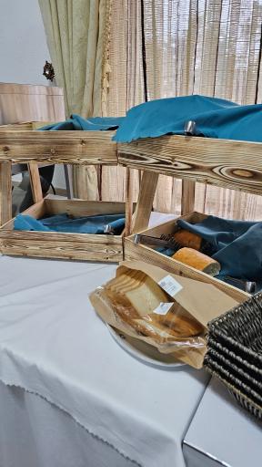 عکس هتل نمونه جهانگردی انزلی