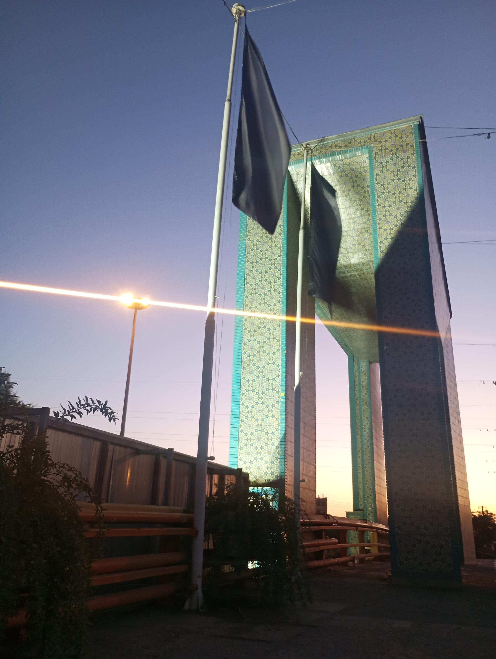 عکس تقاطع غیر همسطح انقلاب 