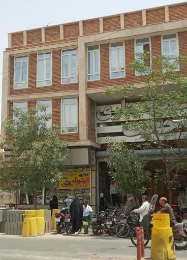 عکس خرازی اعتماد