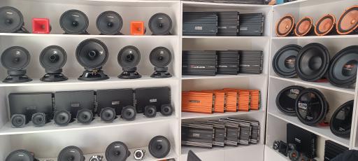 عکس فروشگاه سیستم صوتی و تصویری بهرادآدیو