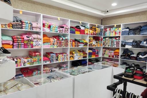 عکس فروشگاه تی تی شاپ