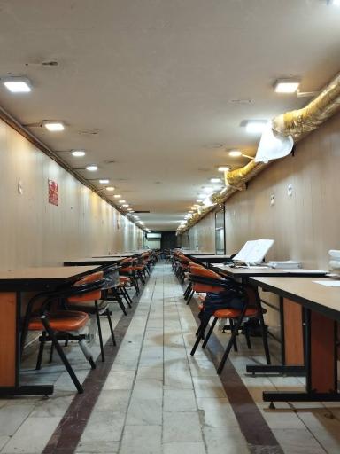 عکس سالن مطالعه آیت الله بهجت 