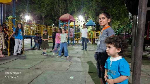 عکس زمین بازی کودکان پارک فدک