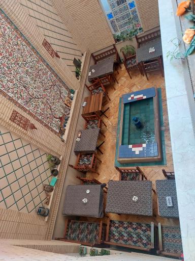 عکس هتل گل افرا