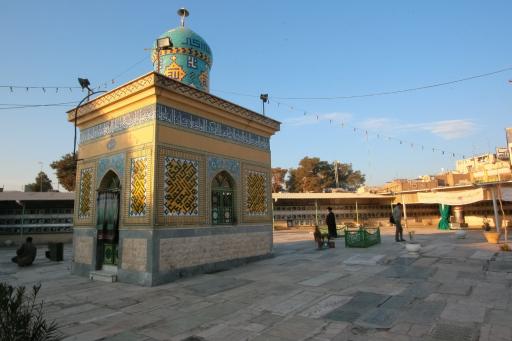 عکس مزار مقدس شیخان