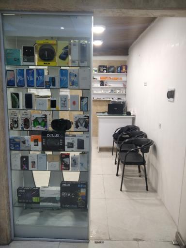 عکس تهران کام (فروشگاه و تعمیرات موبایل و کامپیوتر)