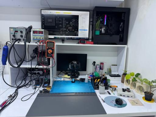 عکس مرکز تعمیرات کامپیوتر ملل