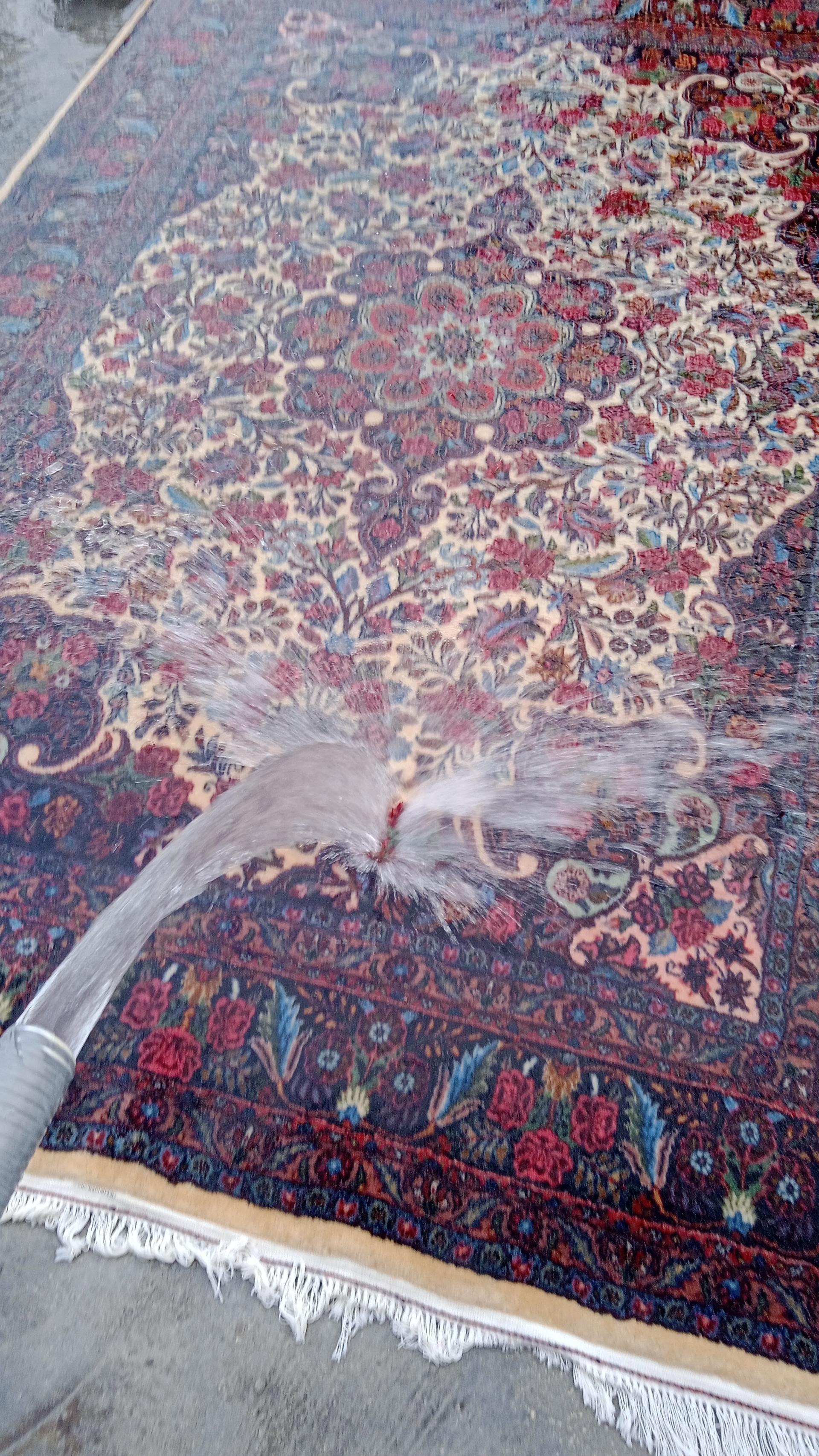 عکس قالیشویی و مبل شویی توحید