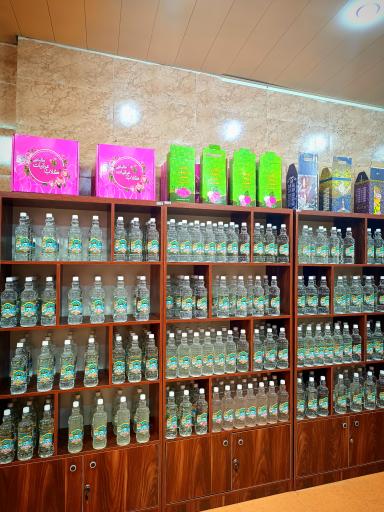 عکس گلاب و عرقیات دهکده 