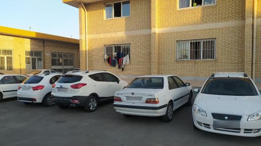 عکس هنرستان شهید شهریاری