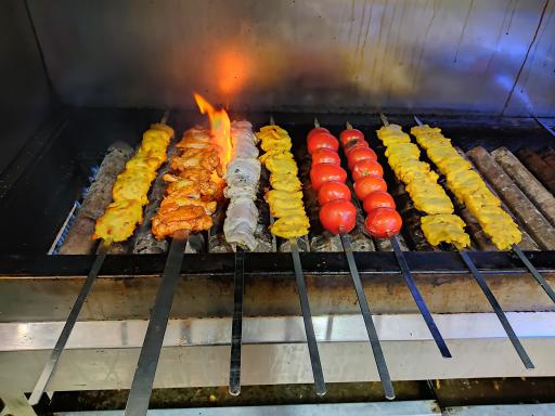 عکس رستوران دلشاد( همراه با پیک )