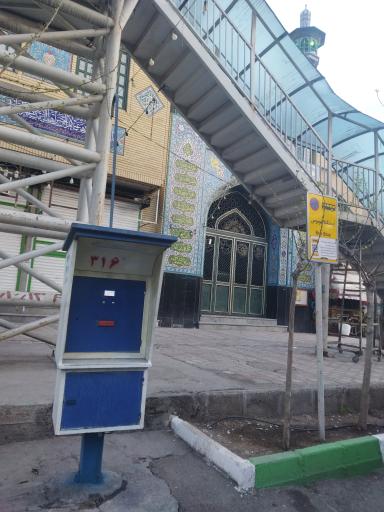 عکس ایستگاه اتوبوس شهرداری مرکز