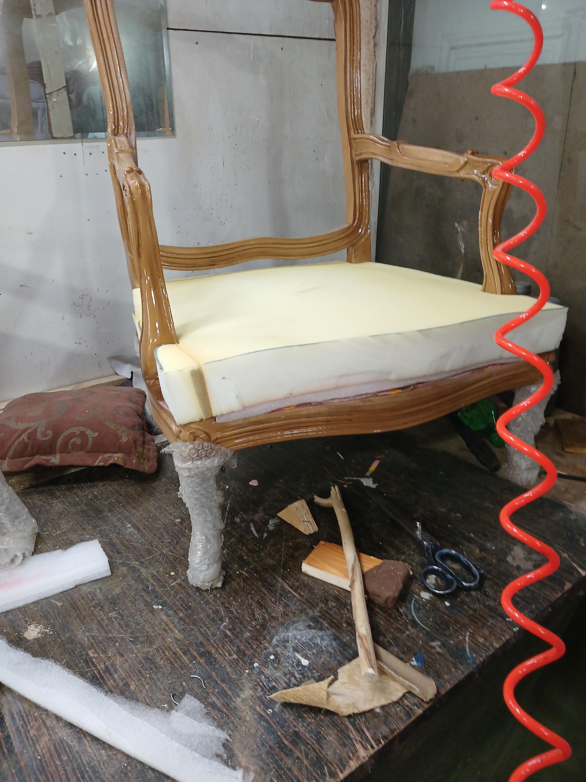 عکس تعمیرات مبل اشکان