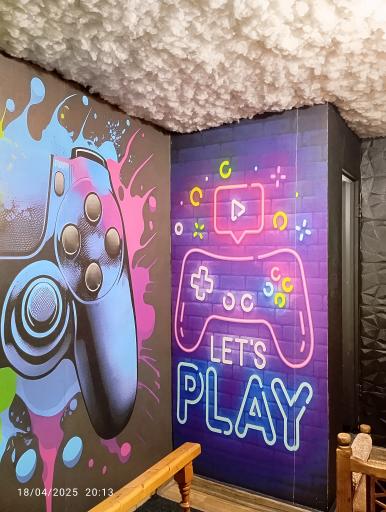 عکس کافه گیم دارکپَد