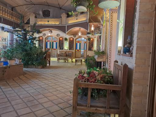 عکس عمارت کریمخان