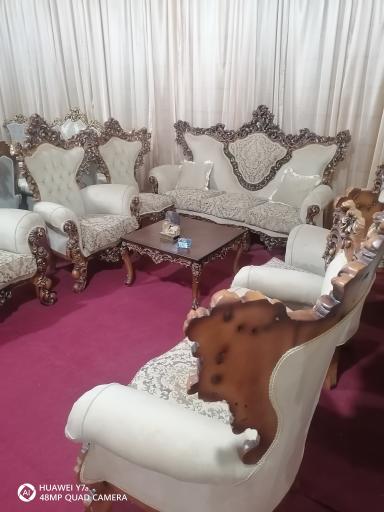عکس بازار بزرگ مبل شمسی