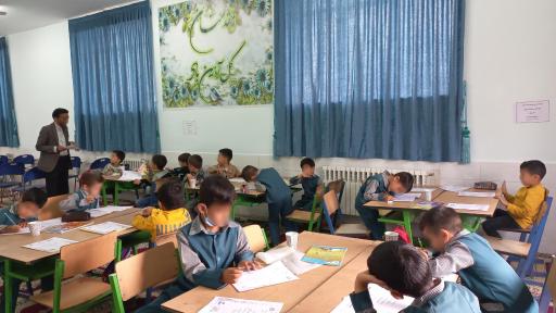 عکس دبستان حاج اسماعیل عرفان زاده