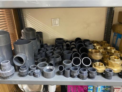 عکس شیران پلیمر