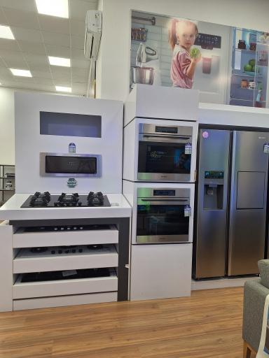 فروشگاه اسنوا