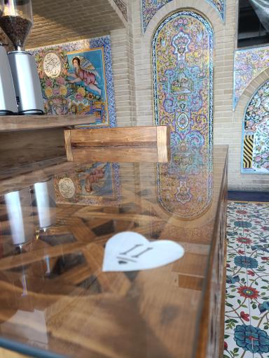 عکس رستوران آیینه