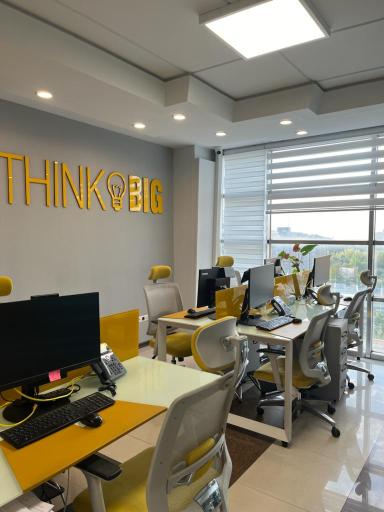 عکس خدمات اداری مدیران فردا