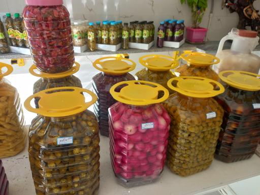 عکس ترش و شیرین بهاران