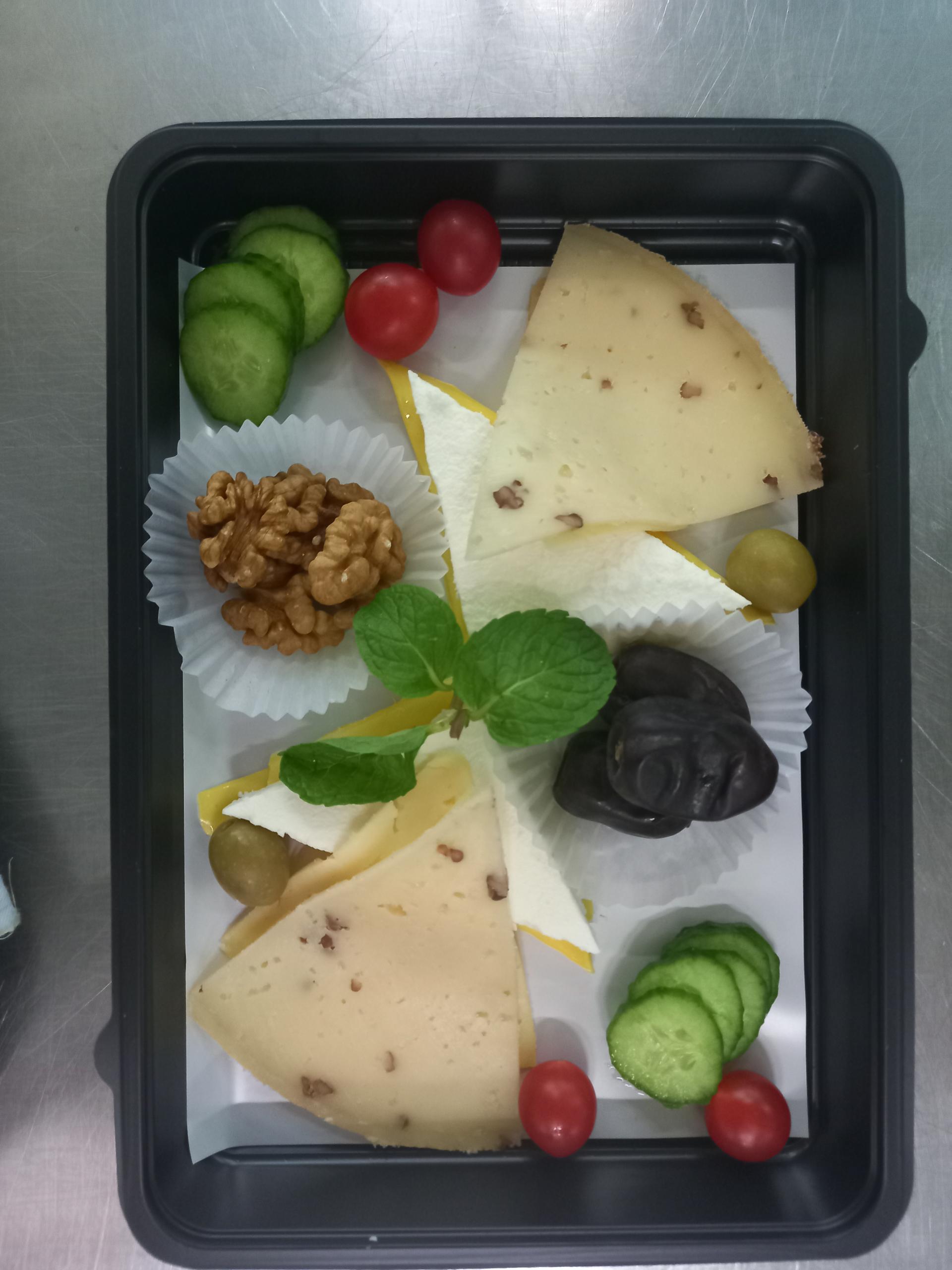 عکس شیرینی فروشی کارامل