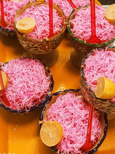 آبمیوه و بستنی و فالوده مهدی