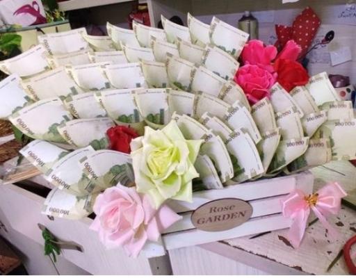 عکس گلفروشی اتنا