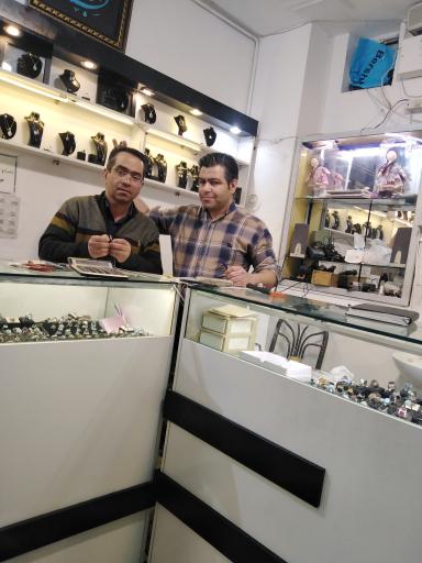 عکس نقره فروشی گوهر آبی