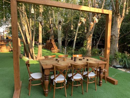 عکس تالار مجلل روما