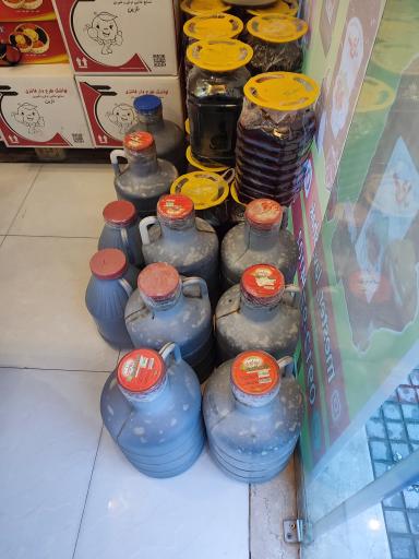 عکس فروشگاه مستر لواشک