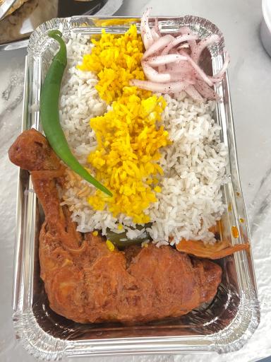 عکس تهیه غذای آناهیتا