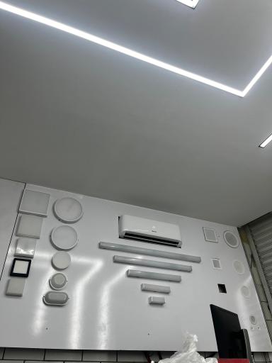 عکس الکتریکی نیک الکتریک