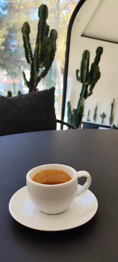 عکس کافه وی