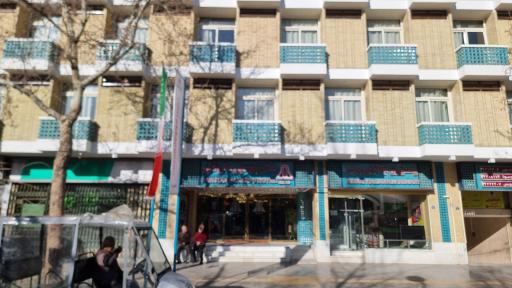 عکس هتل پارسیان عالی قاپو