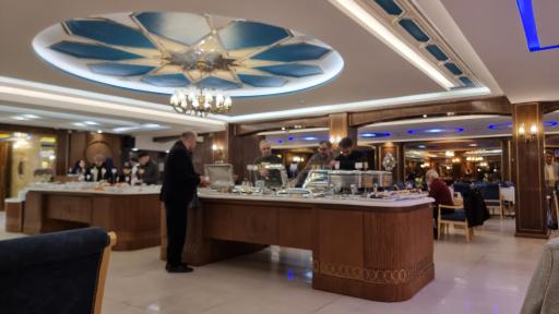 عکس هتل پارسیان عالی قاپو