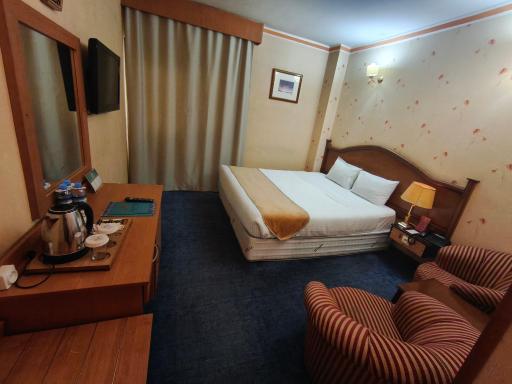 عکس هتل پارسیان عالی قاپو