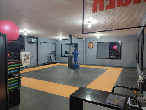 عکس باشگاه آگر