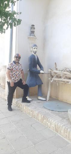 عکس خانه تاریخی تاج