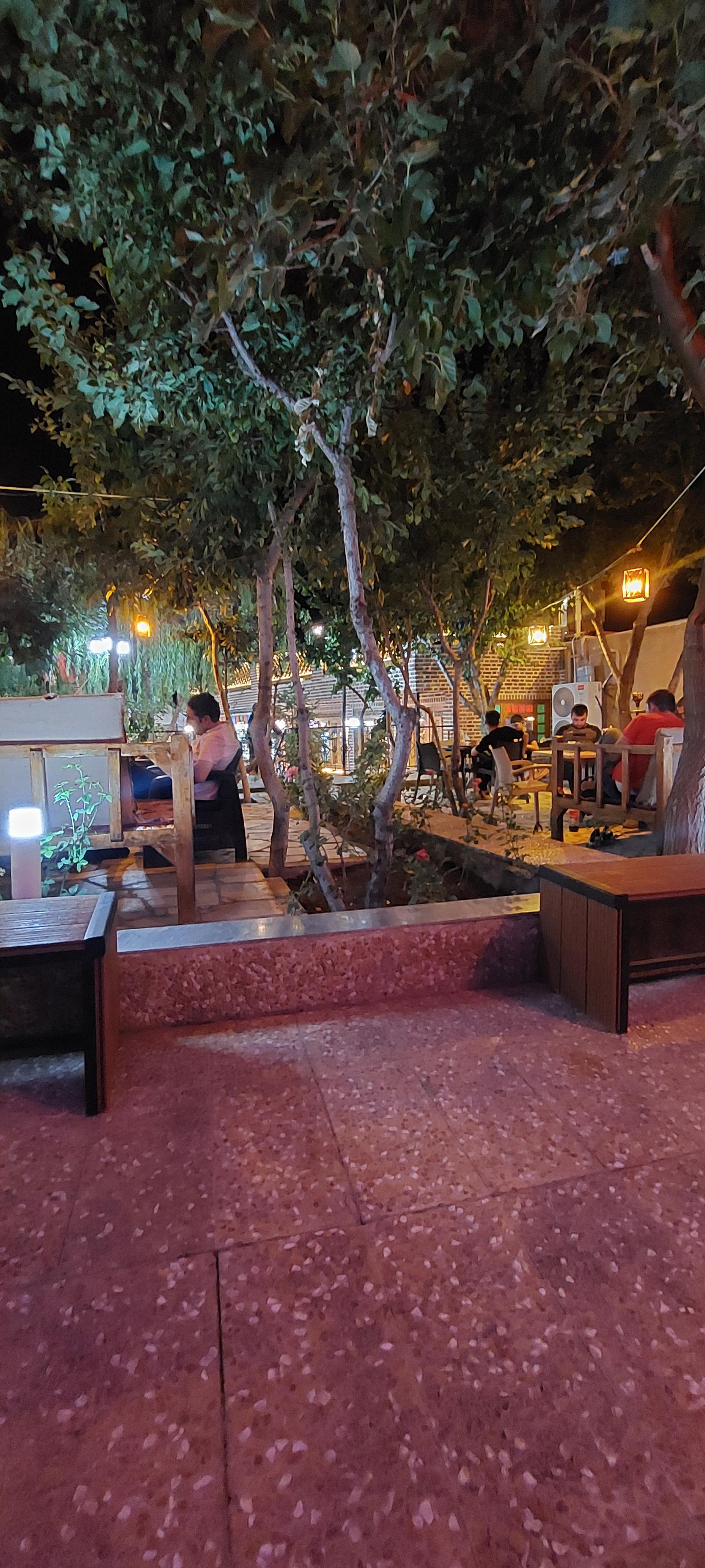 عکس رستوران شمس