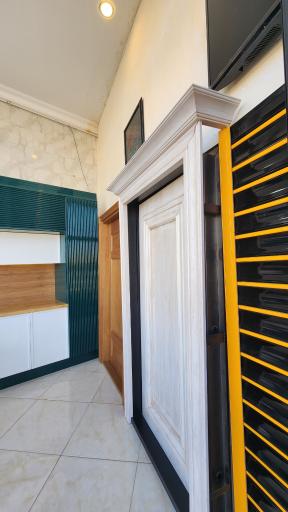 عکس گروه صنایع چوب و آلومینیوم فرزانگان