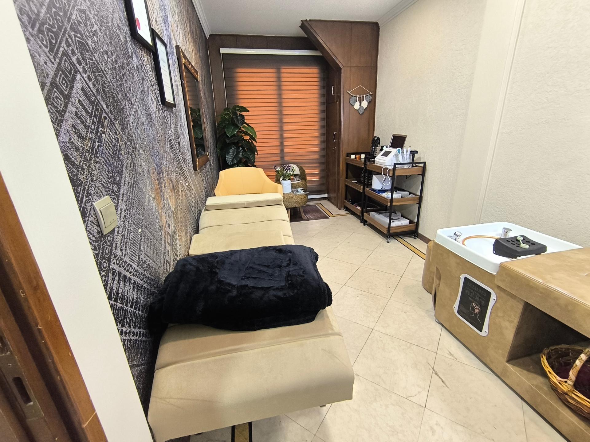 عکس سالن زیبایی مهشید بختیاری 