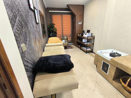 عکس سالن زیبایی مهشید بختیاری 