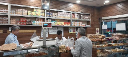 عکس نانوایی سنگک و بربری
