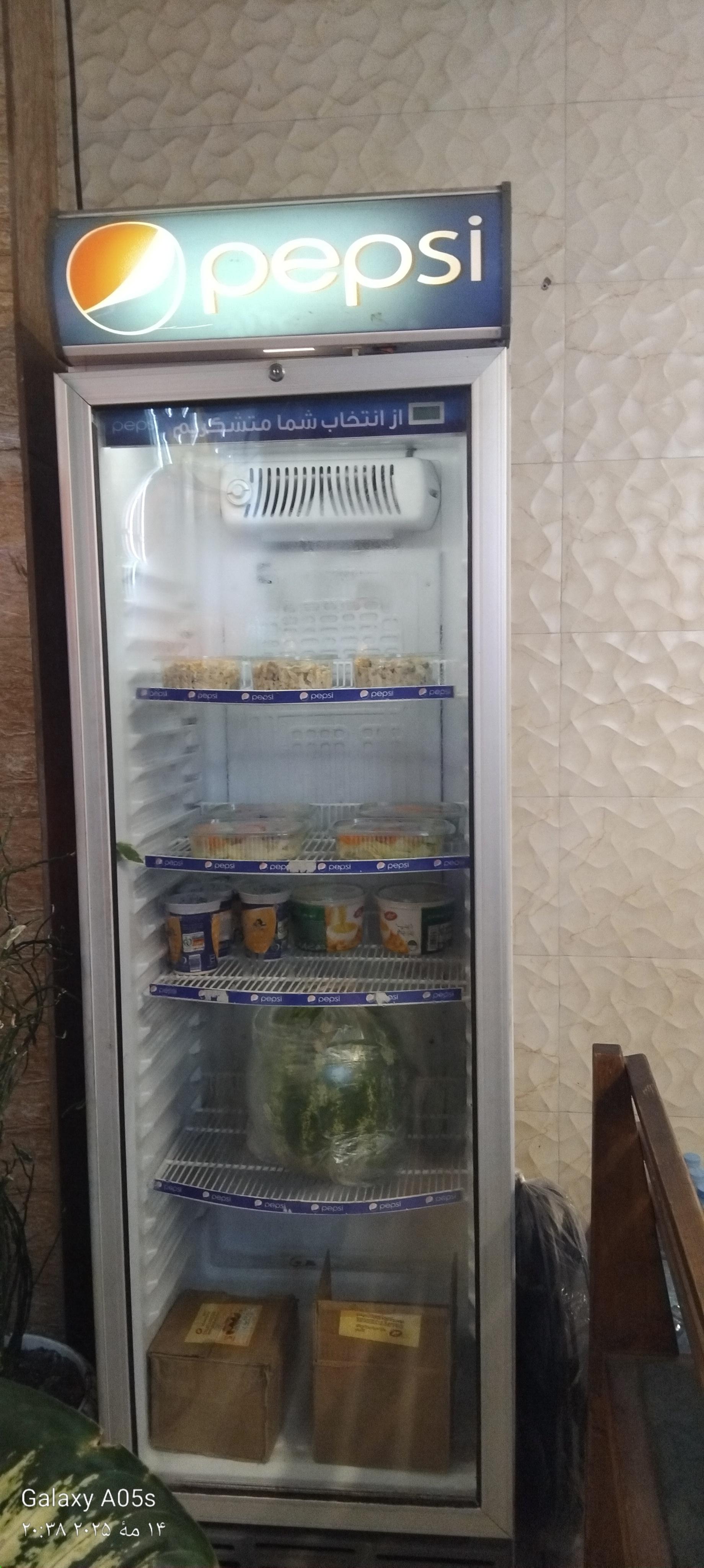 عکس فست فود کارن پلاس