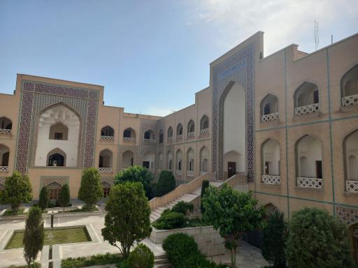 عکس دانشگاه علوم اسلامی رضوی ساختمان ۲