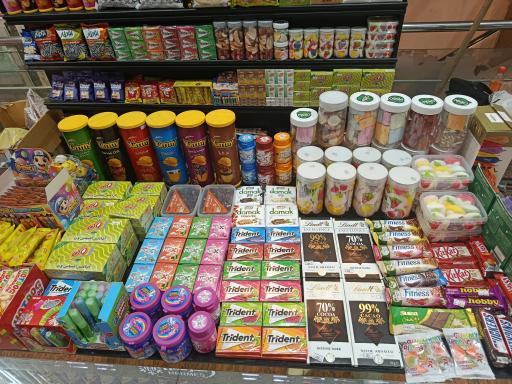 عکس قهوه و تنقلات یوسف