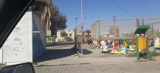 عکس زمین بازی بچه ها 